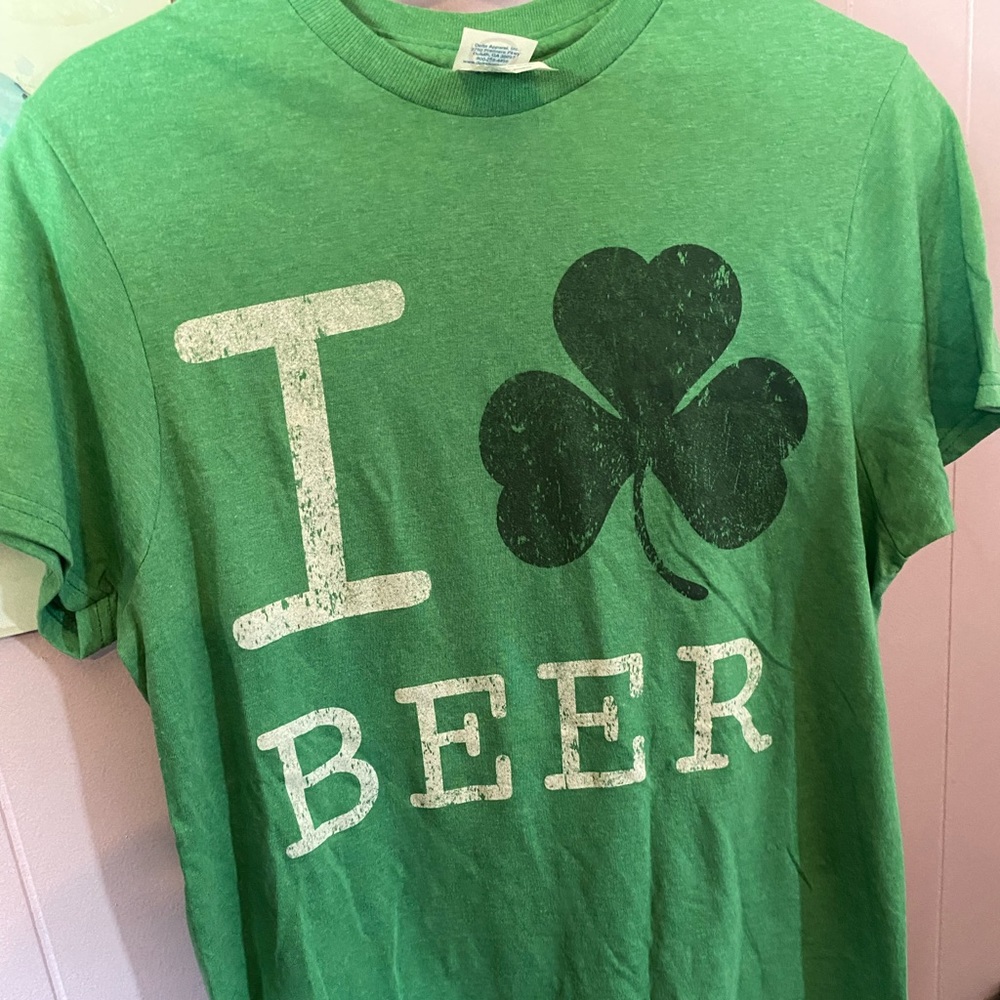 Delta - Soft T-shirt